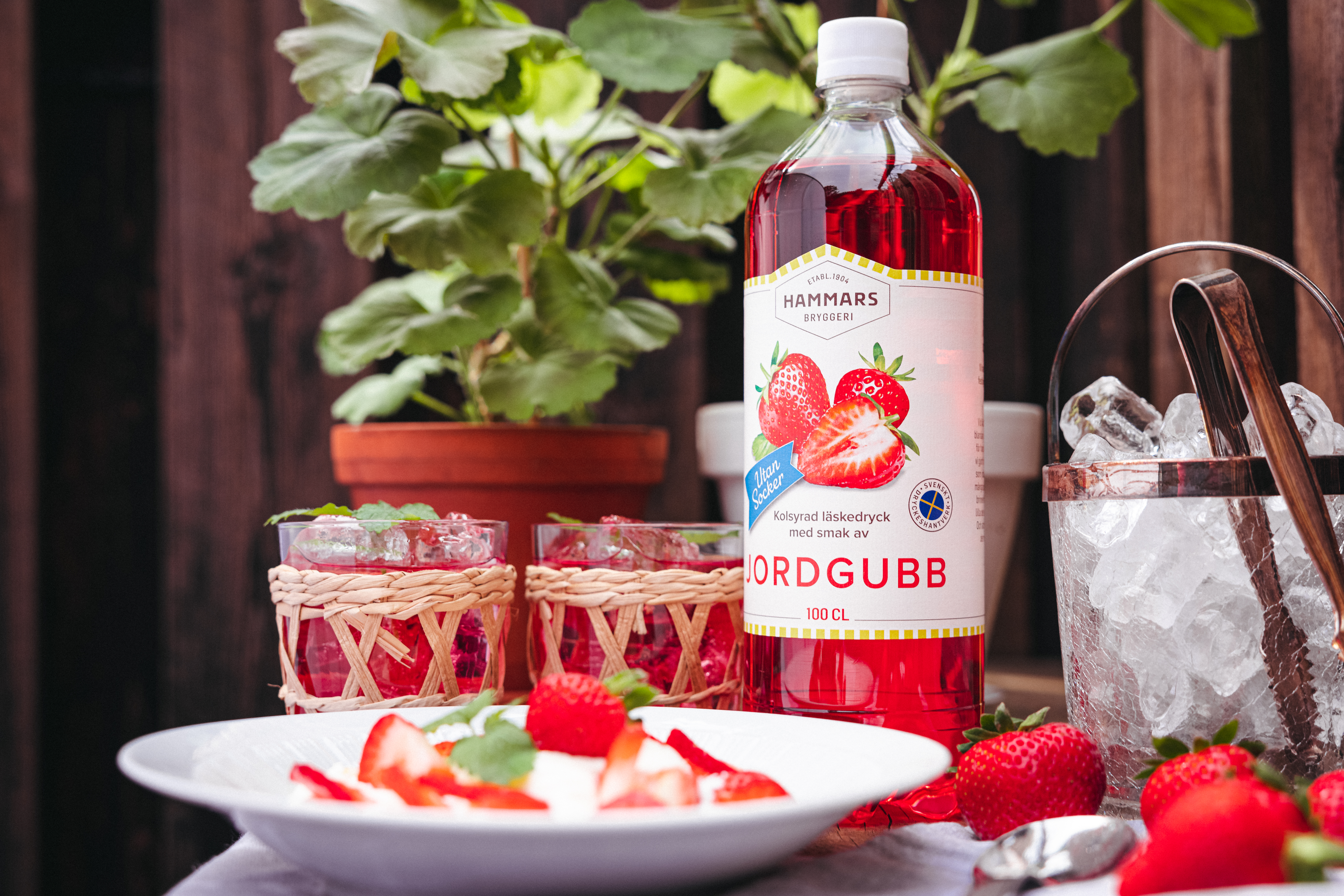 Nu släpper vi sommarens dryck - Jordgubb Utan Socker